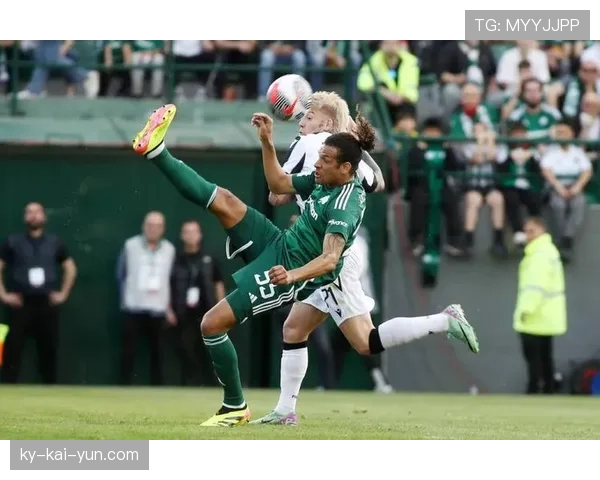 欧洲篮球联赛四强赛:皇家马德里加时险胜帕纳辛奈科斯,晋级决赛 欧洲篮球联赛四强赛:皇家马德里加时险胜帕纳辛奈科斯,晋级决赛